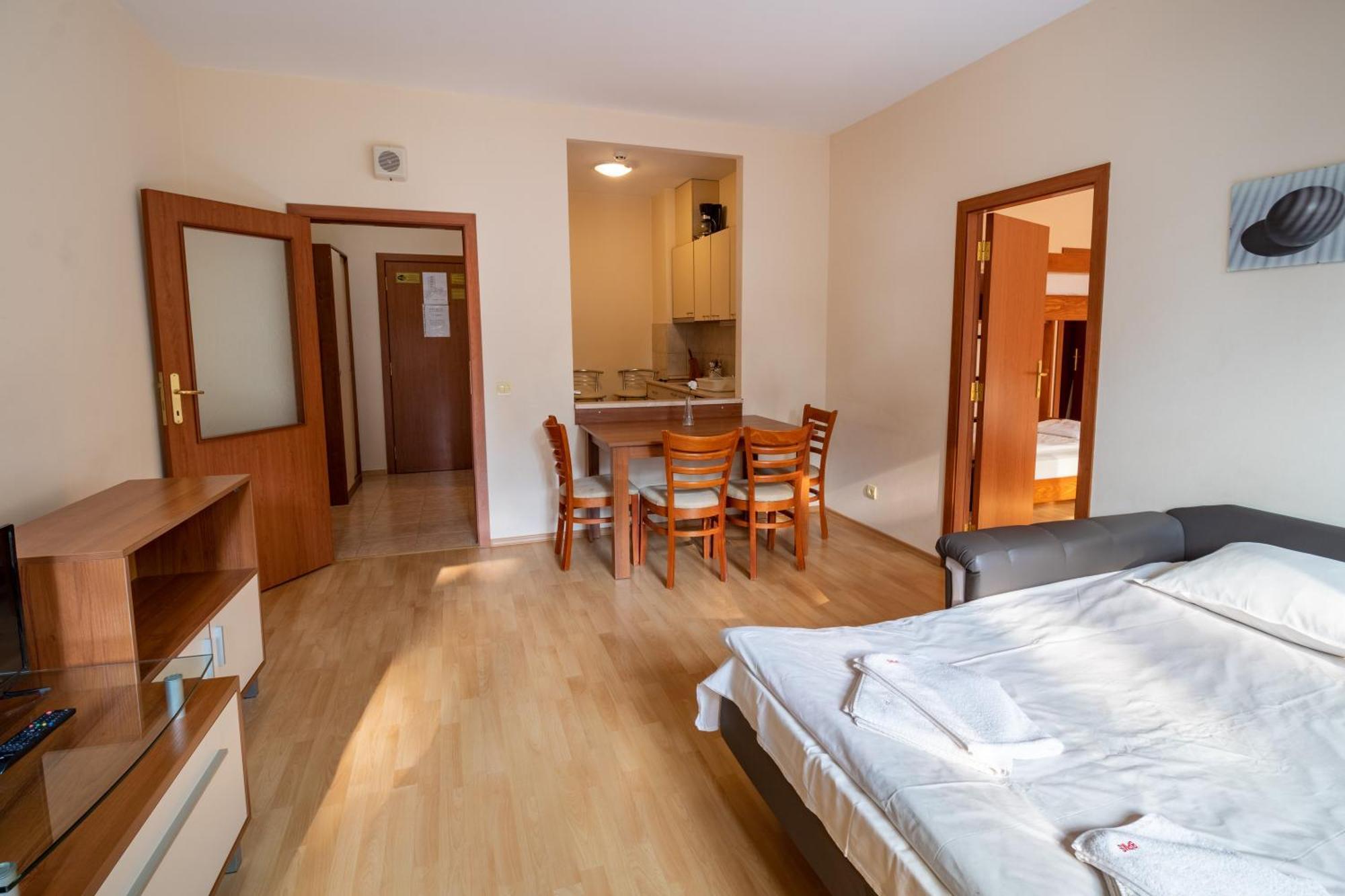 Pm Services Flora Apartments Borovets Dış mekan fotoğraf